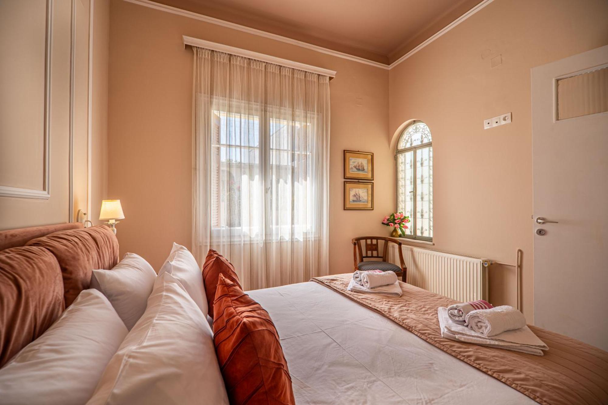 Anmi Hospitality Chrissi Akti Chania Exterior foto